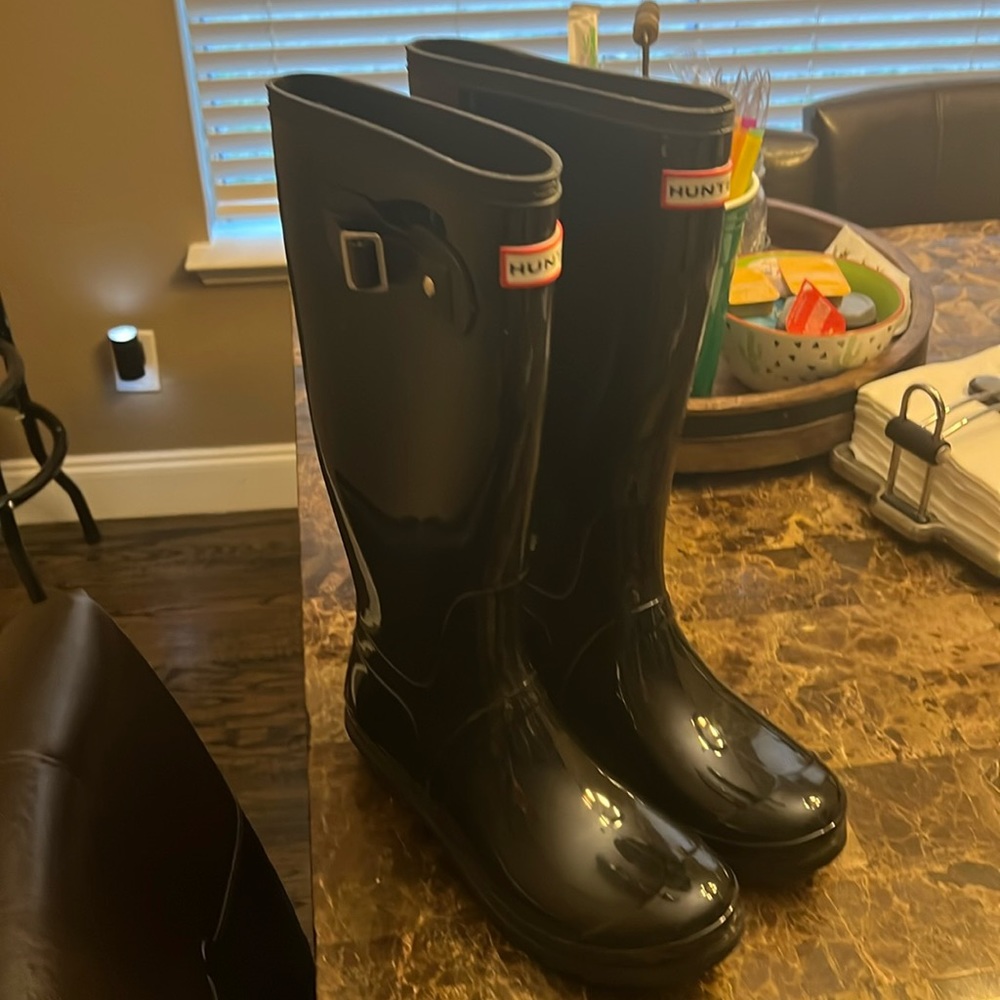 Hunter black womens boots size 10